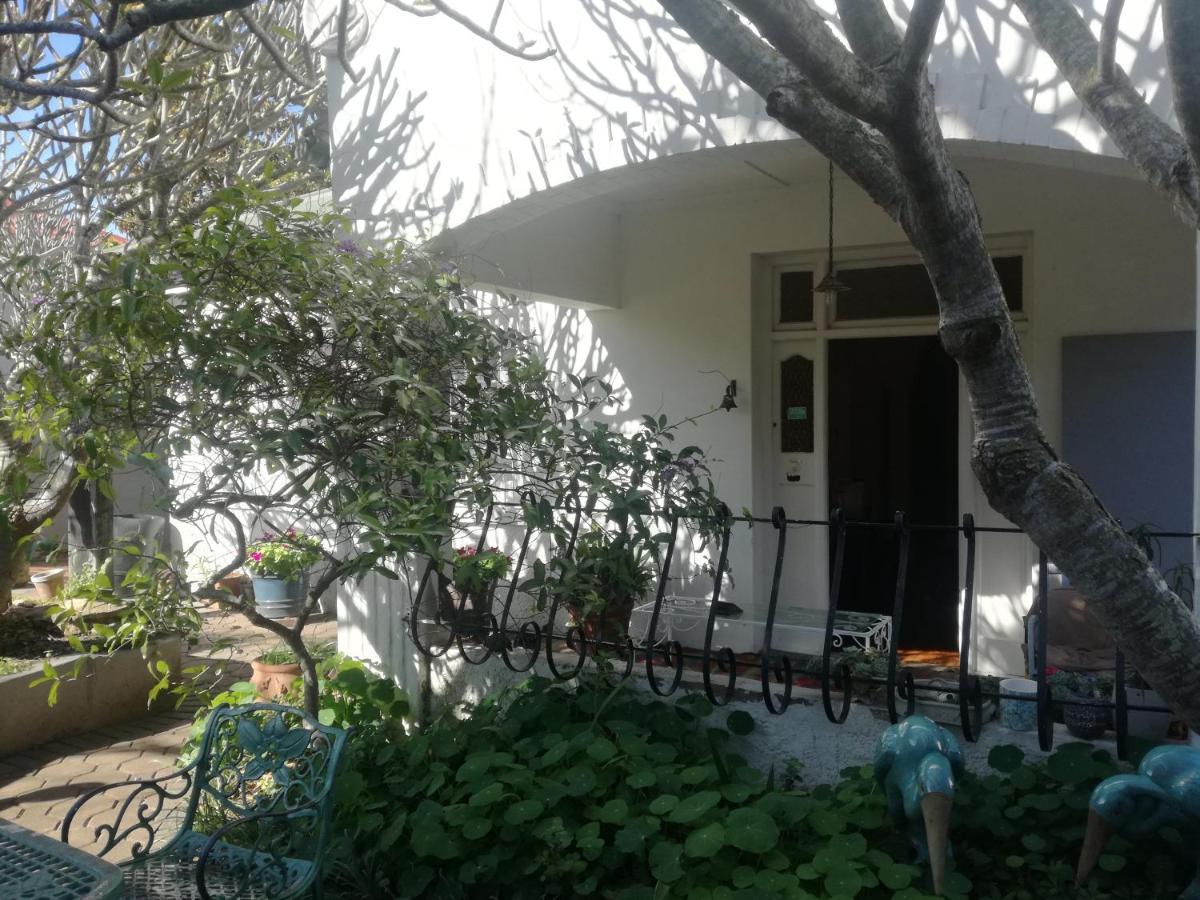 Valley Guest House Port Elizabeth Eksteriør bilde