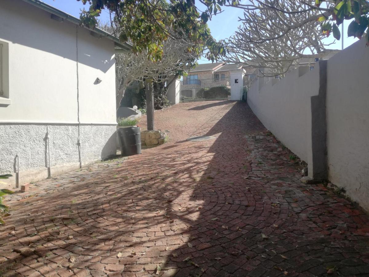 Valley Guest House Port Elizabeth Eksteriør bilde