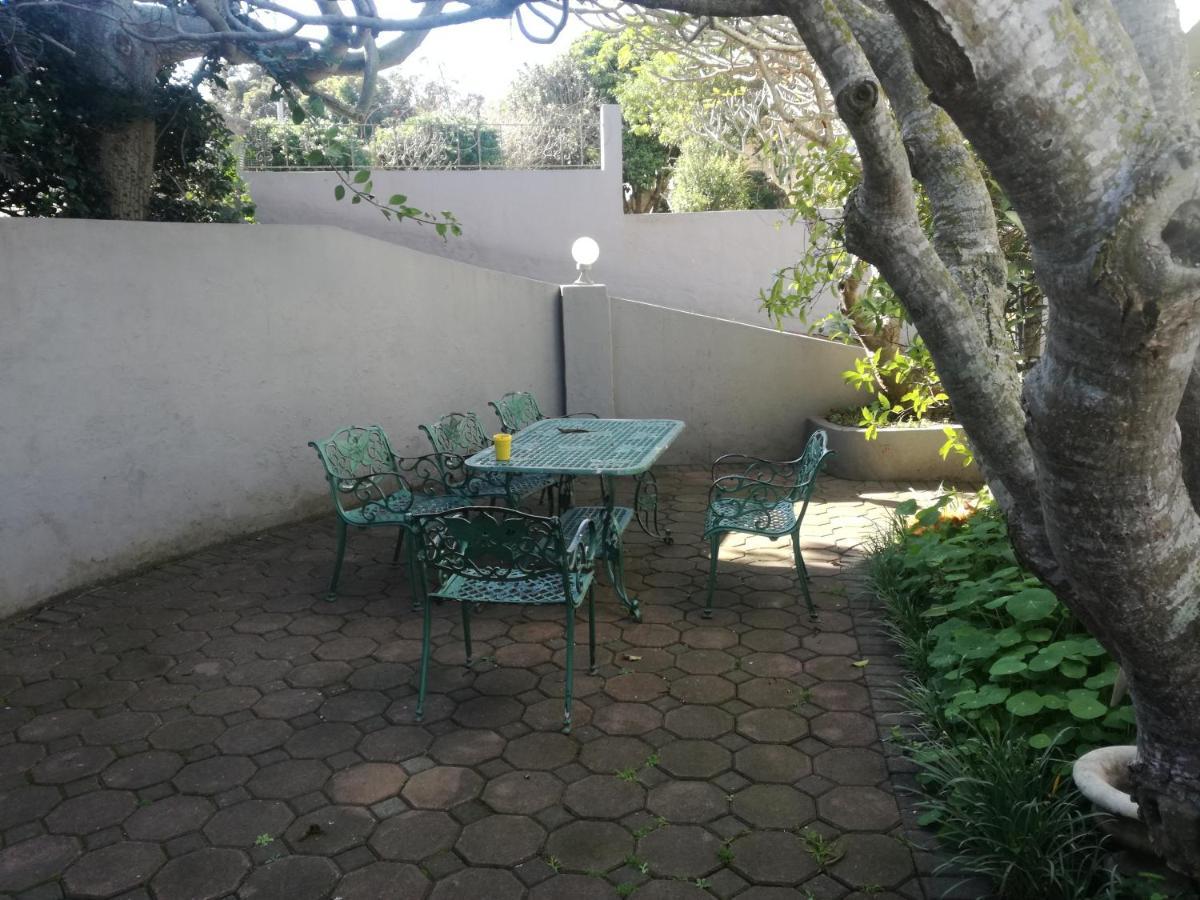Valley Guest House Port Elizabeth Eksteriør bilde